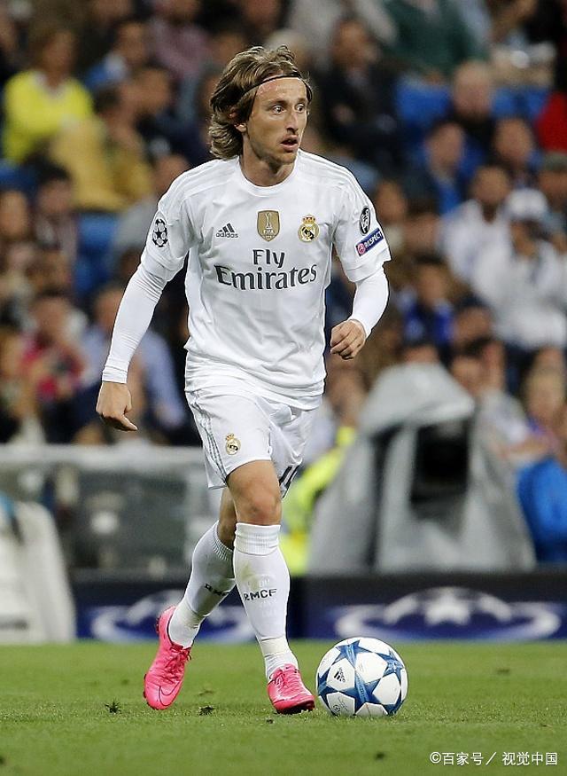 利物浦今日首发平均年龄仅25岁325天，创斯洛特执教时期新低