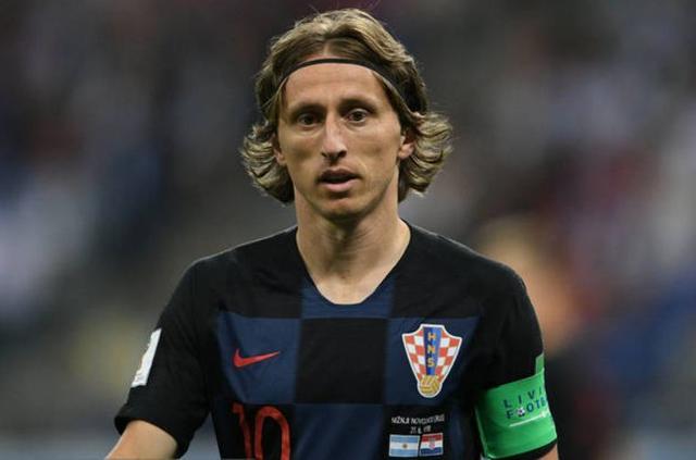 F1世界冠军现身2025阿布扎比大奖赛