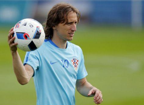 CBA季后赛焦点球员表现排行榜