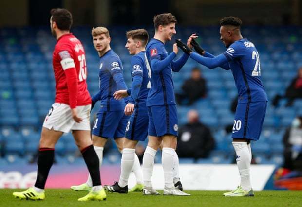 官方：FC东京攻击手俵积田晃太大腿肌肉受伤，本赛季报销