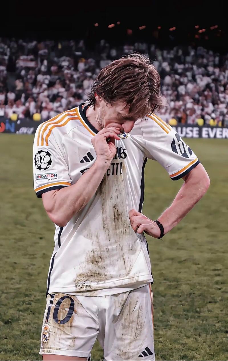 提前1轮上岸！梅州2-2英博，三镇和新鹏城确定保级成功